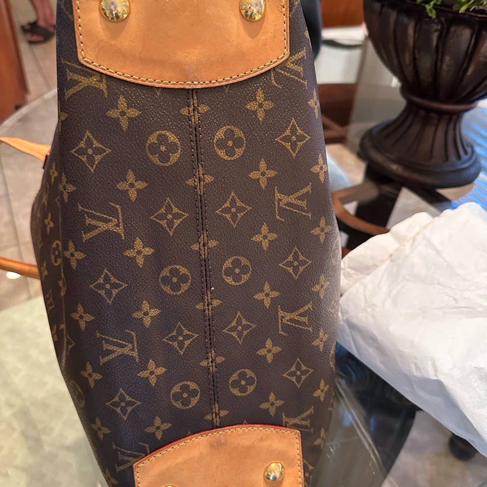 Louis Vuitton Wilshire MM Monogram tote - Picture 12 of 16